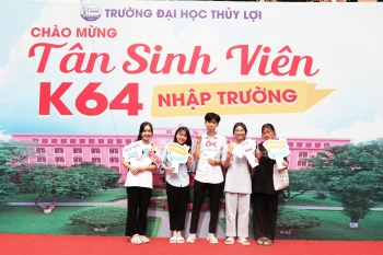 Hành Trình Sinh Viên TMĐT Năm Nhất